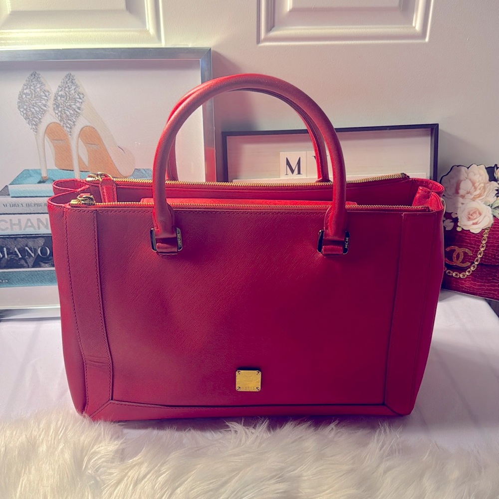Authentic MCM Nouvo Saffiano Handbag missing Cross Body Strap EUC in Tomato Red